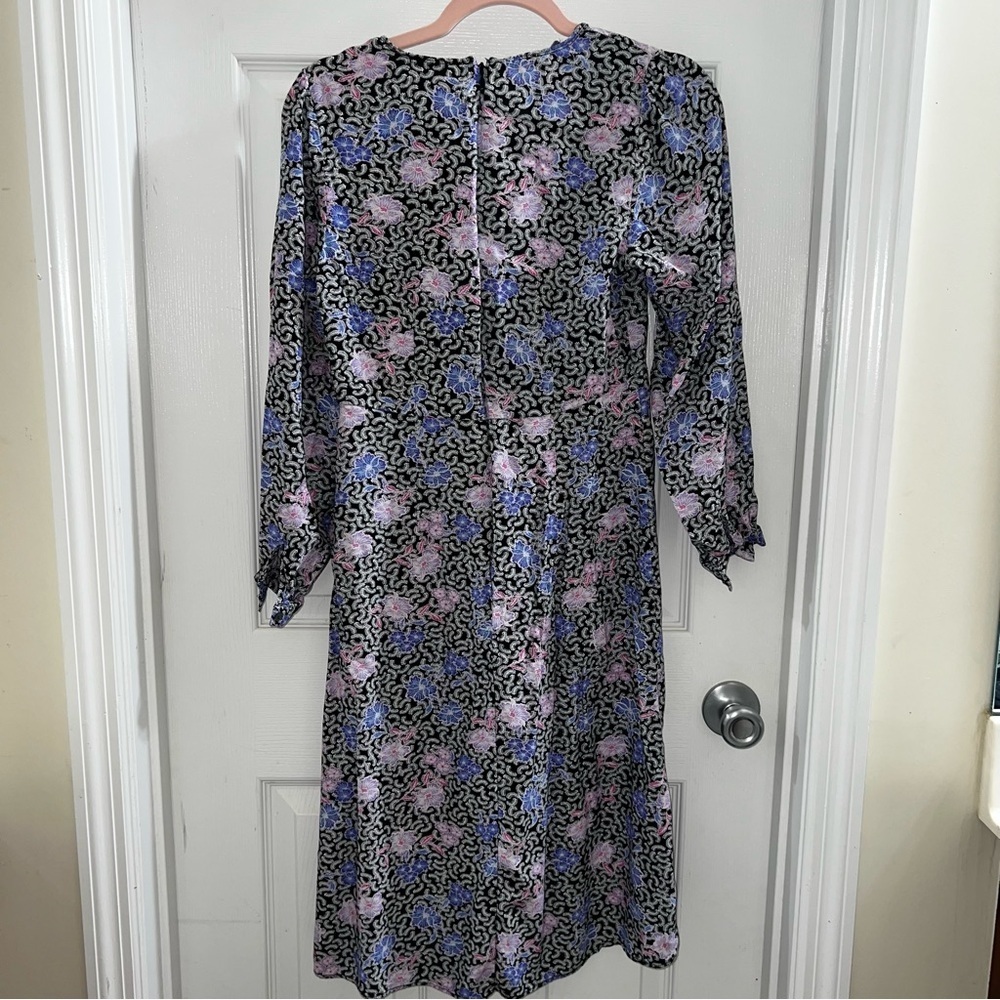 ❤️3/$15 Loft Women Midi Dress - Picture 4 of 4